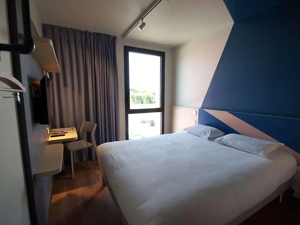 Ibis Budget Loudeac Velodrome Hotel